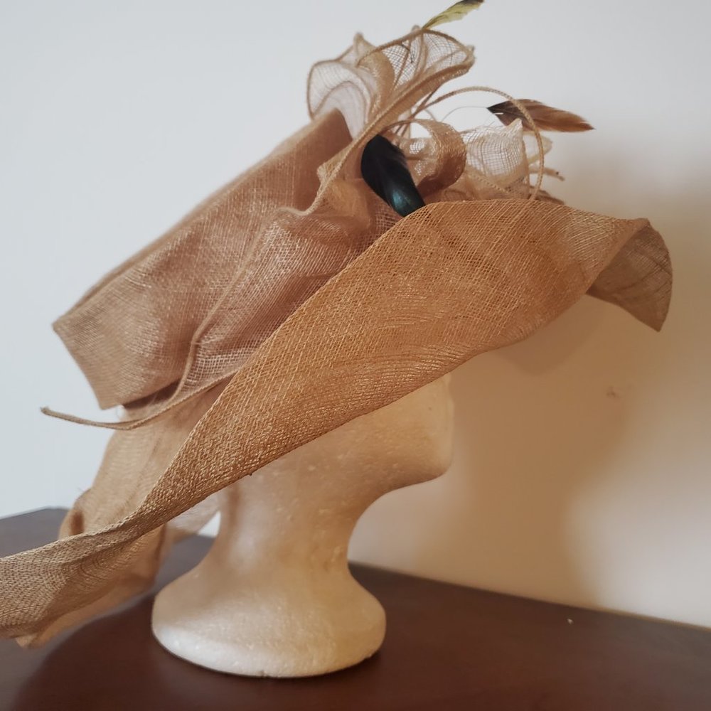 Paris Handmade Large Brim Red Fuchsia Organza Hat | Ascot Derby Event Fascinator - Image 7