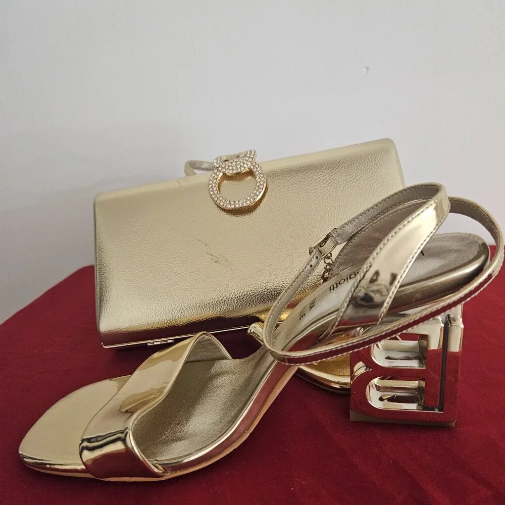 SET LAURA BIAGIOTTI SHOES & MENBUR CLUTCH