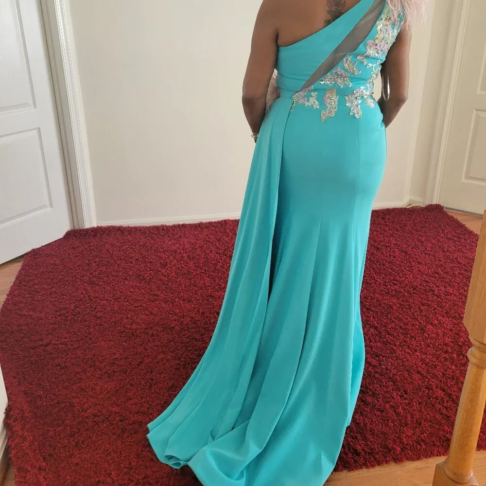 One Shoulder Gown with Sheer Embellished Cut Out - Image 6
