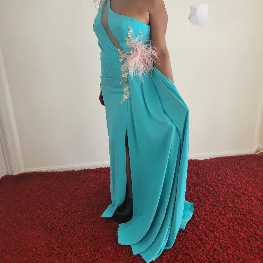 One Shoulder Gown with Sheer Embellished Cut Out - Image 5